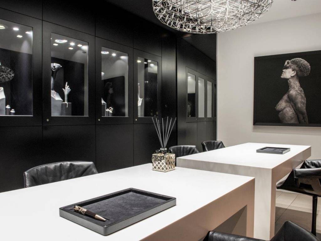 negozio in vendita a Gradisca d'Isonzo