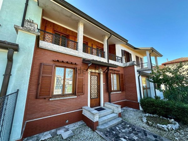 casa indipendente in vendita a Gradisca d'Isonzo