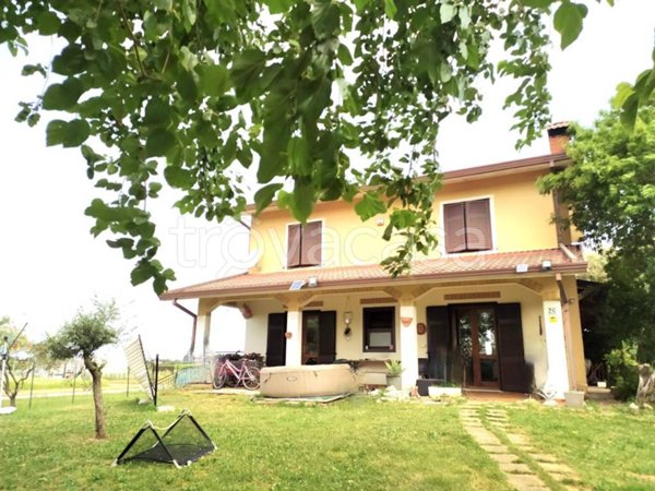 casa indipendente in vendita a Gradisca d'Isonzo