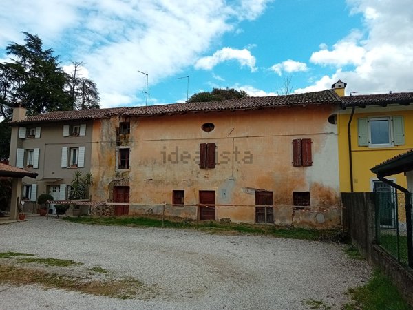 casa indipendente in vendita a Gradisca d'Isonzo
