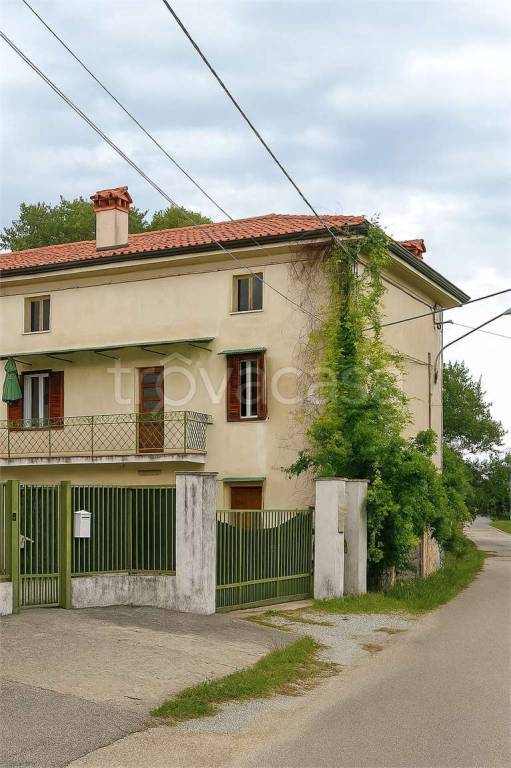casa indipendente in vendita a Gradisca d'Isonzo