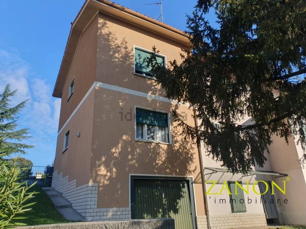 casa indipendente in vendita a Gradisca d'Isonzo