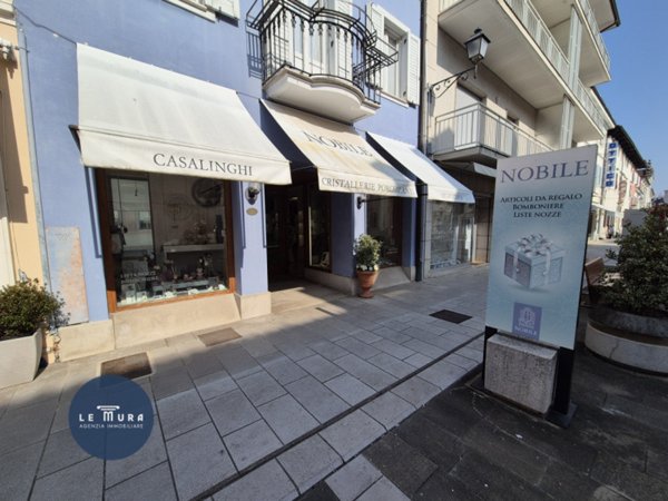 negozio in vendita a Gradisca d'Isonzo