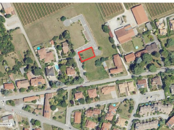 terreno edificabile in vendita a Gradisca d'Isonzo