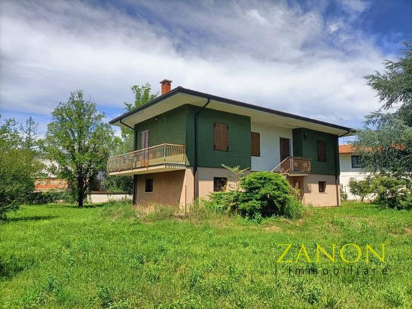 casa indipendente in vendita a Gradisca d'Isonzo