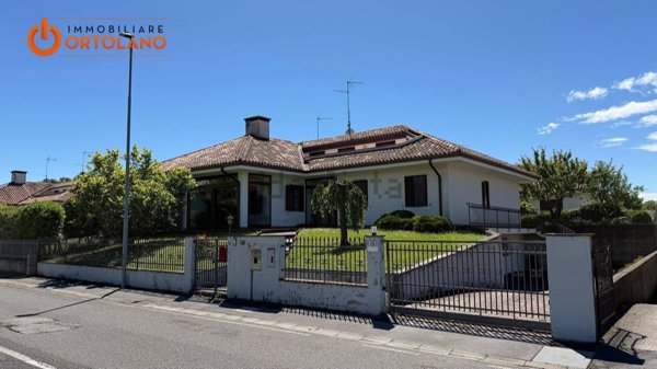 casa indipendente in vendita a Gradisca d'Isonzo