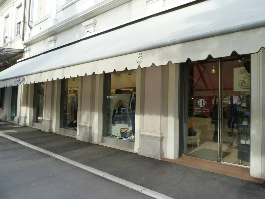negozio in vendita a Gradisca d'Isonzo