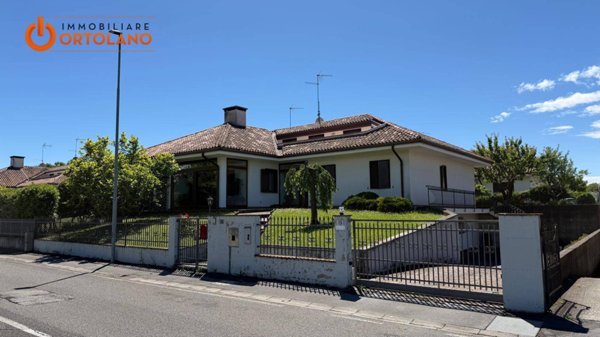 casa indipendente in vendita a Gradisca d'Isonzo