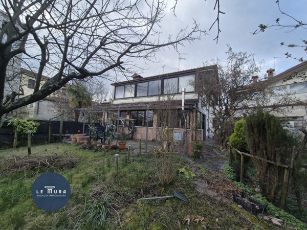 casa indipendente in vendita a Gradisca d'Isonzo