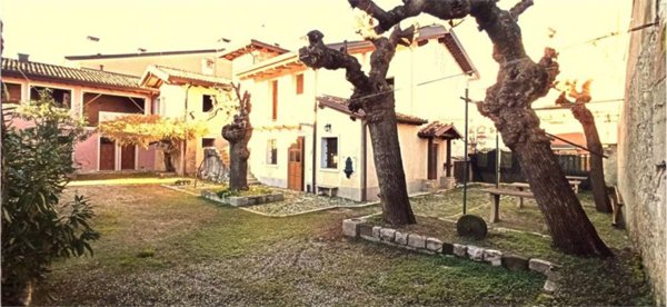 intera palazzina in vendita a Gradisca d'Isonzo