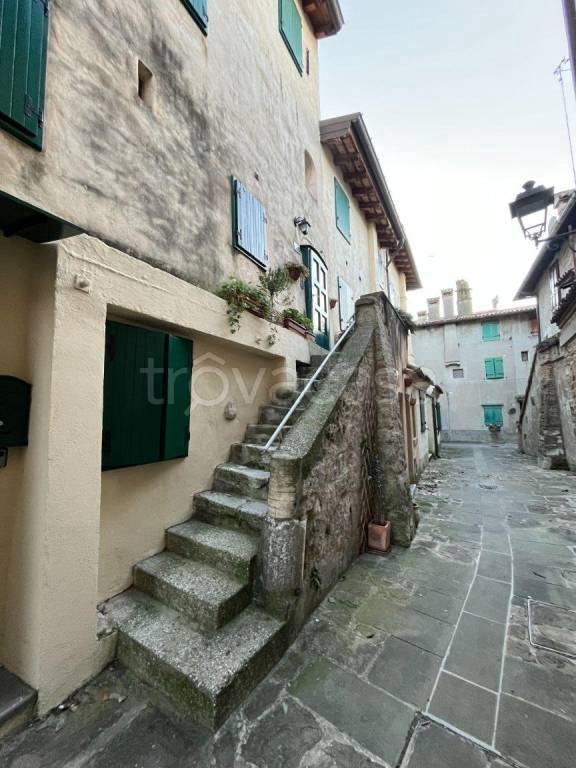 appartamento in vendita a Grado