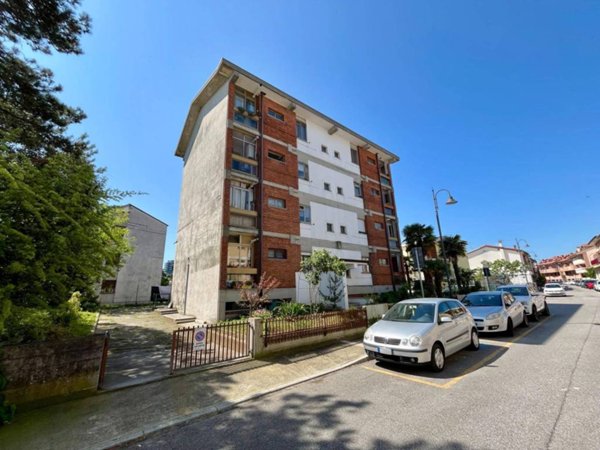 appartamento in vendita a Grado