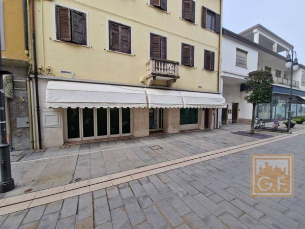 negozio in vendita a Grado