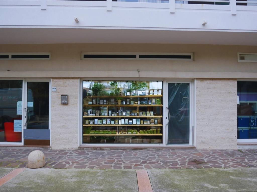 negozio in vendita a Grado