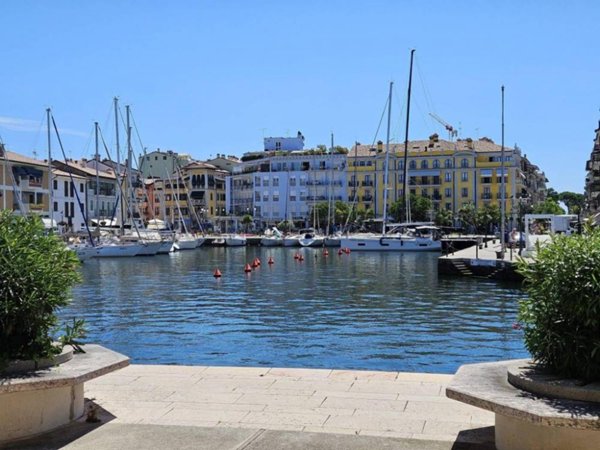 appartamento in vendita a Grado