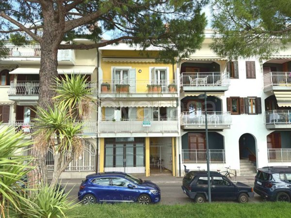 casa indipendente in vendita a Grado