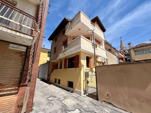 appartamento in vendita a Grado