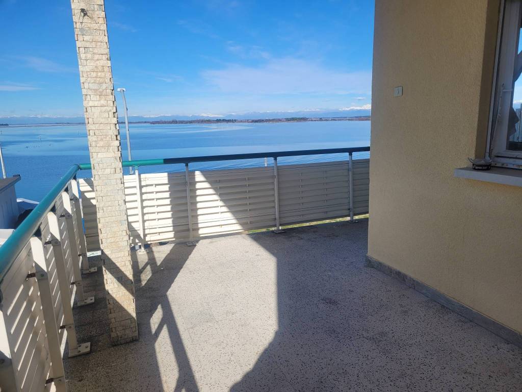 appartamento in vendita a Grado
