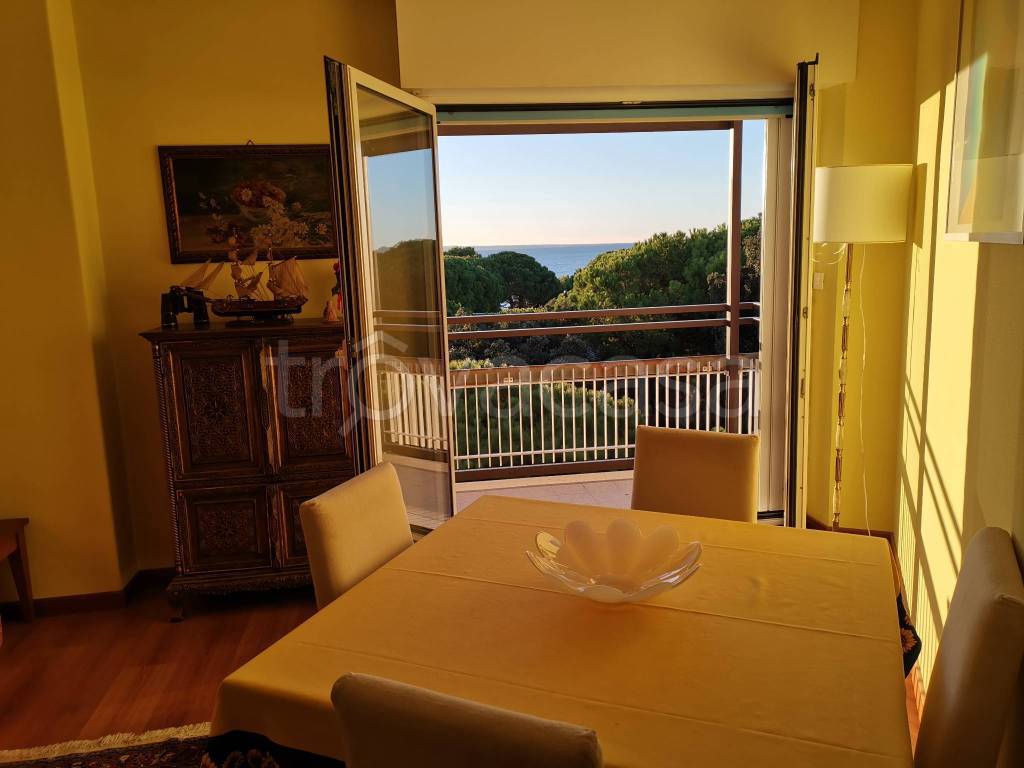 appartamento in vendita a Grado