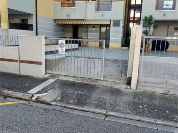 appartamento in vendita a Grado