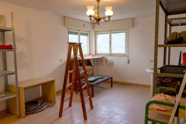 locale di sgombero in vendita a Grado