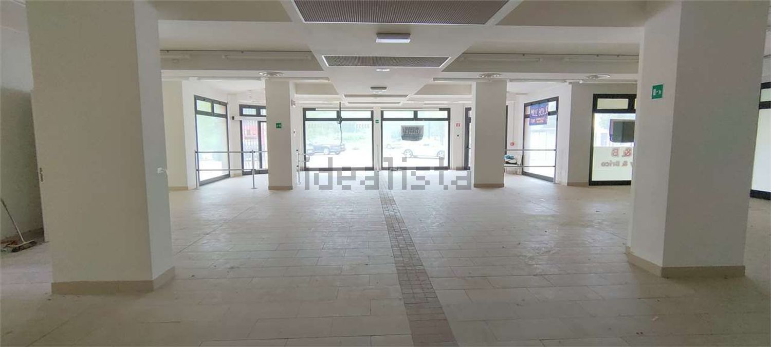 ufficio in vendita a Grado