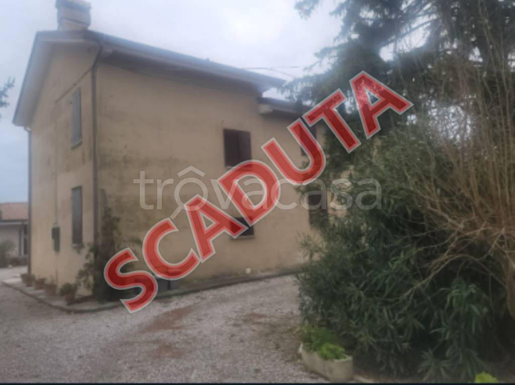 casa indipendente in vendita a Grado