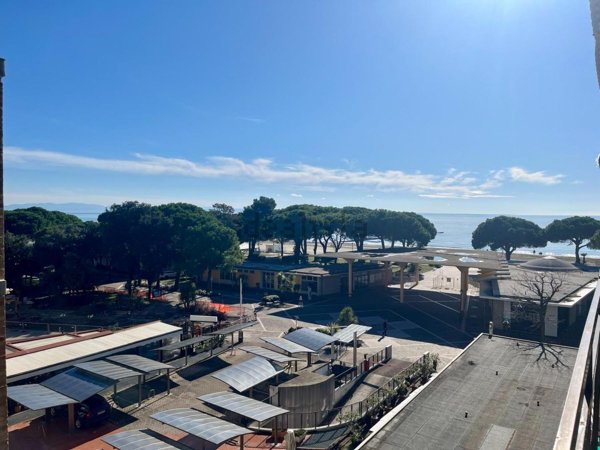 appartamento in vendita a Grado