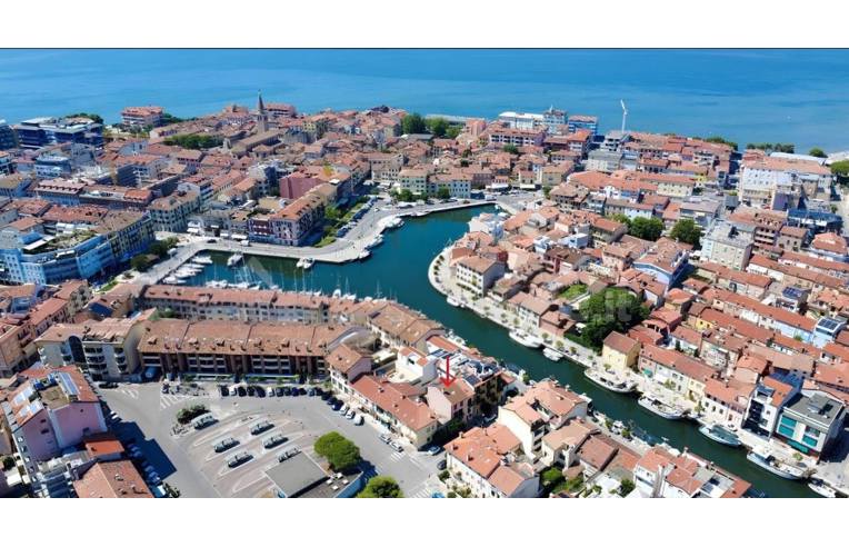 casa indipendente in vendita a Grado