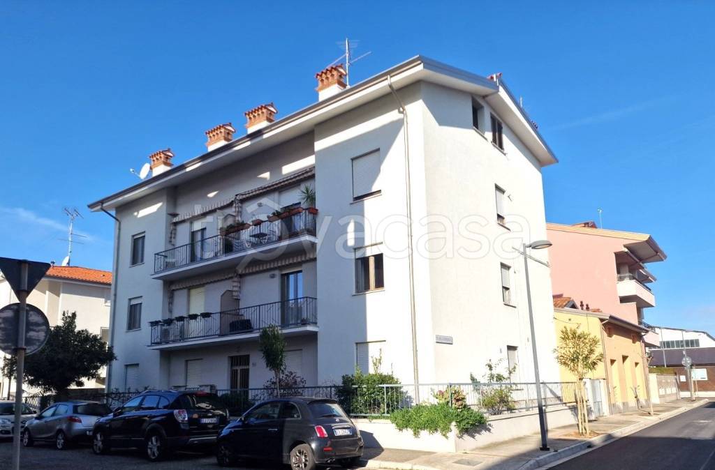 appartamento in vendita a Grado