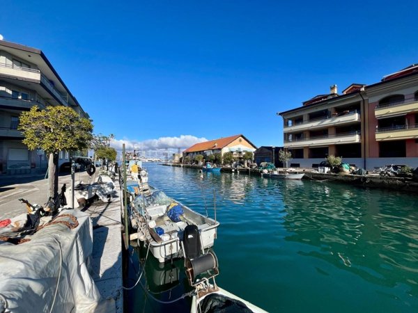 appartamento in vendita a Grado
