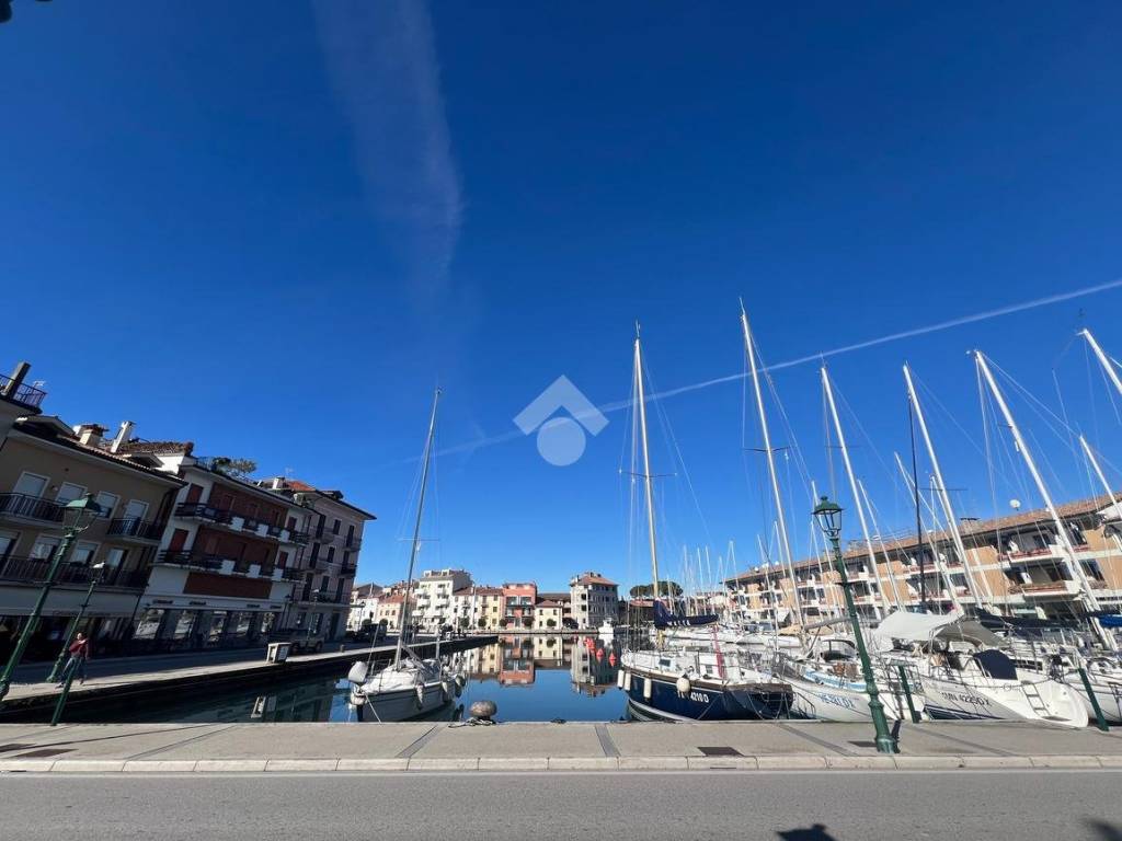 negozio in vendita a Grado