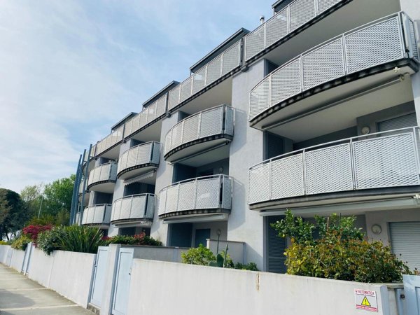 appartamento in vendita a Grado