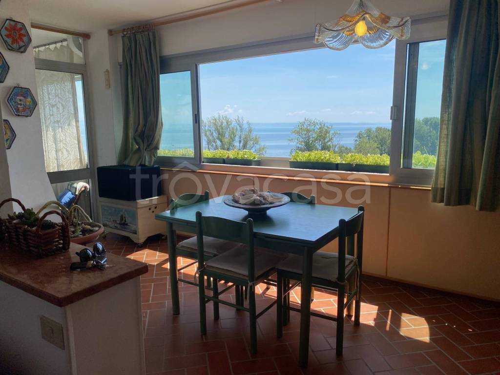appartamento in vendita a Grado