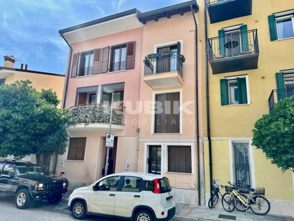 casa indipendente in vendita a Grado