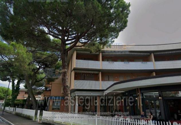 locale commerciale in vendita a Grado