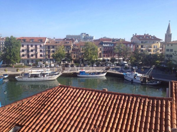 casa indipendente in vendita a Grado