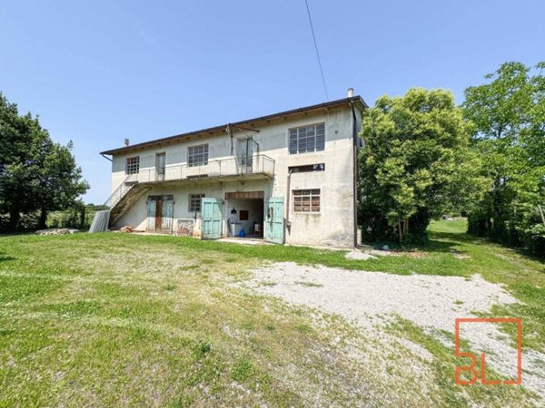 casa indipendente in vendita a Mariano del Friuli in zona Corona