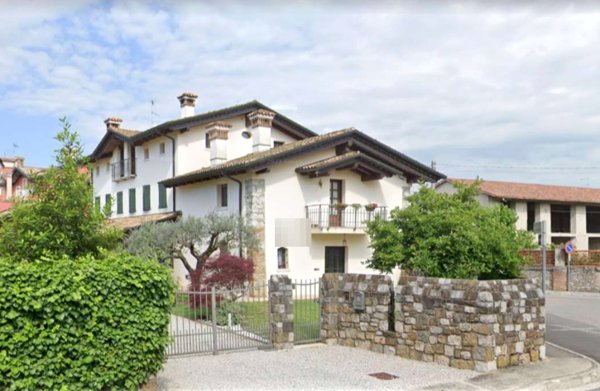 casa indipendente in vendita a Mariano del Friuli in zona Corona