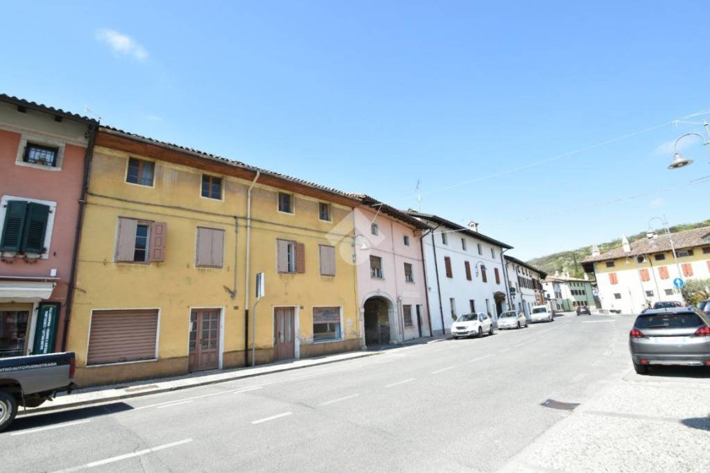 casa indipendente in vendita a Medea