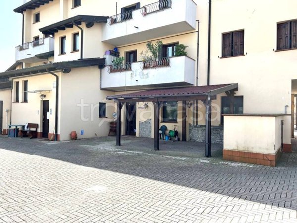 appartamento in vendita a Medea