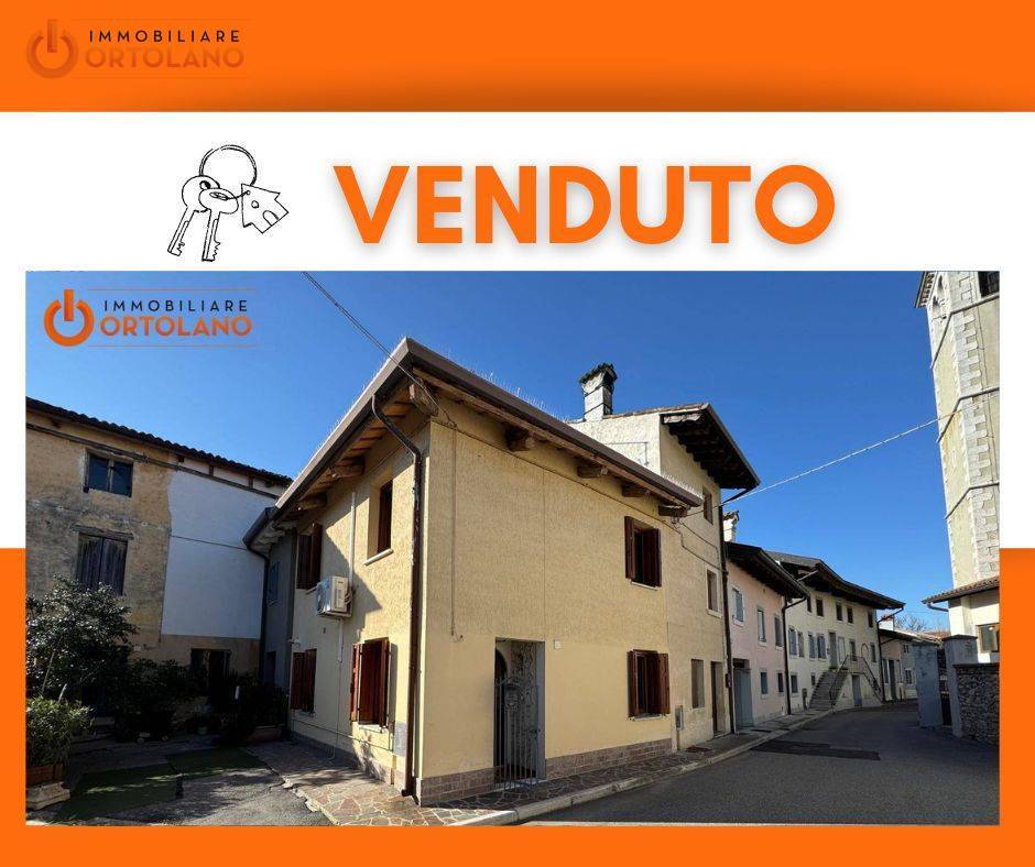 casa indipendente in vendita a Medea