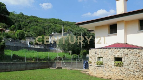 casa indipendente in vendita a Medea