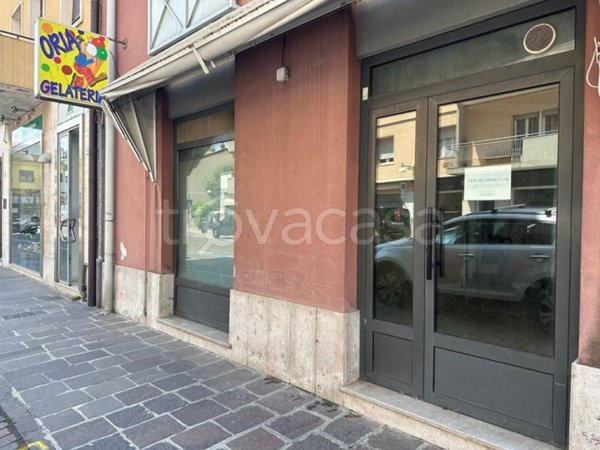 negozio in vendita a Monfalcone