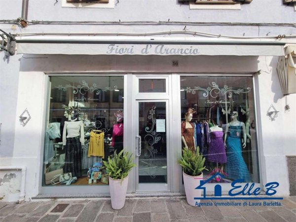 negozio in vendita a Monfalcone