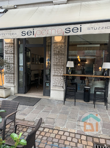 negozio in vendita a Monfalcone in zona Bagni