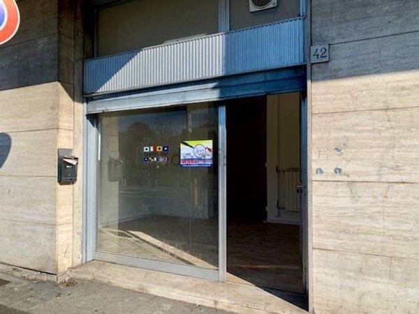 locale commerciale in vendita a Monfalcone