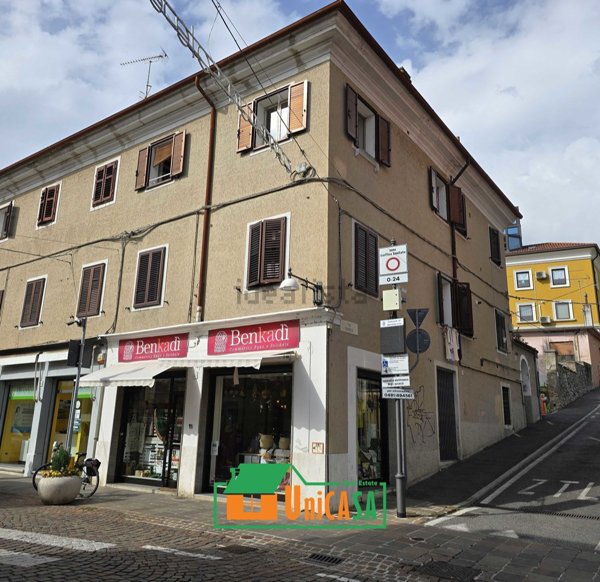 locale commerciale in vendita a Monfalcone
