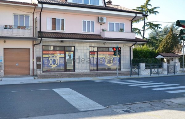 locale commerciale in vendita a Monfalcone