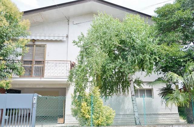 casa indipendente in vendita a Monfalcone